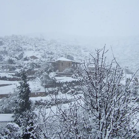 Antonis Stone House 度假居 Zárakes